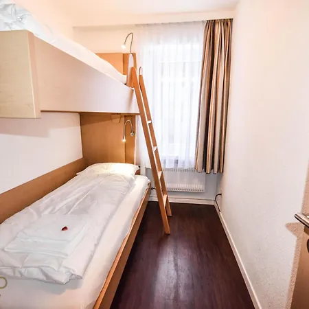 Haus Camillo Appartement-fewo 6-bettwohnung Nr- 14 By Interhome Saas-Fee